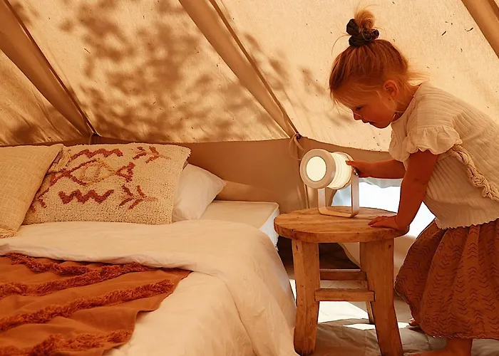 Bell Tent Parc Buten Jubbega