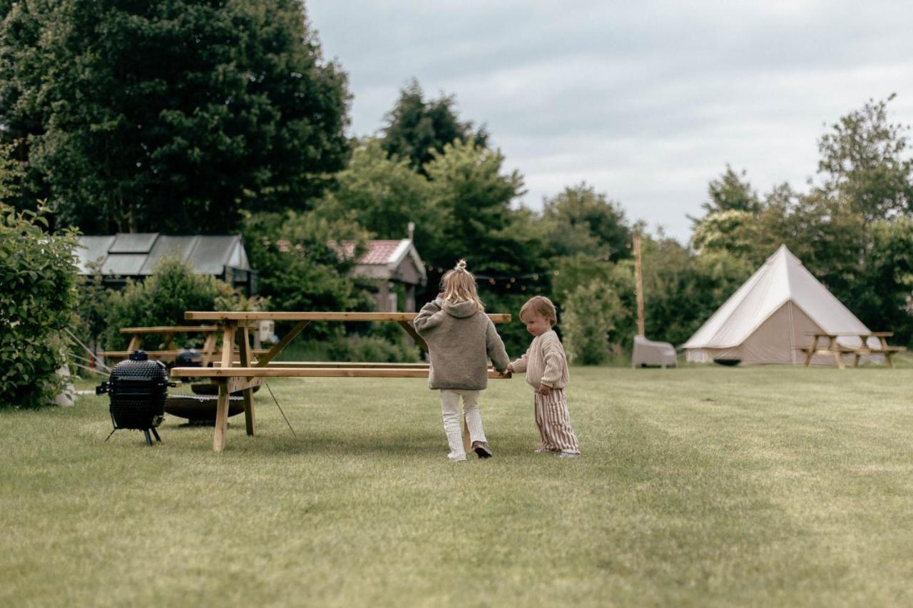Bell Tent Parc Buten * Jubbega-Schurega